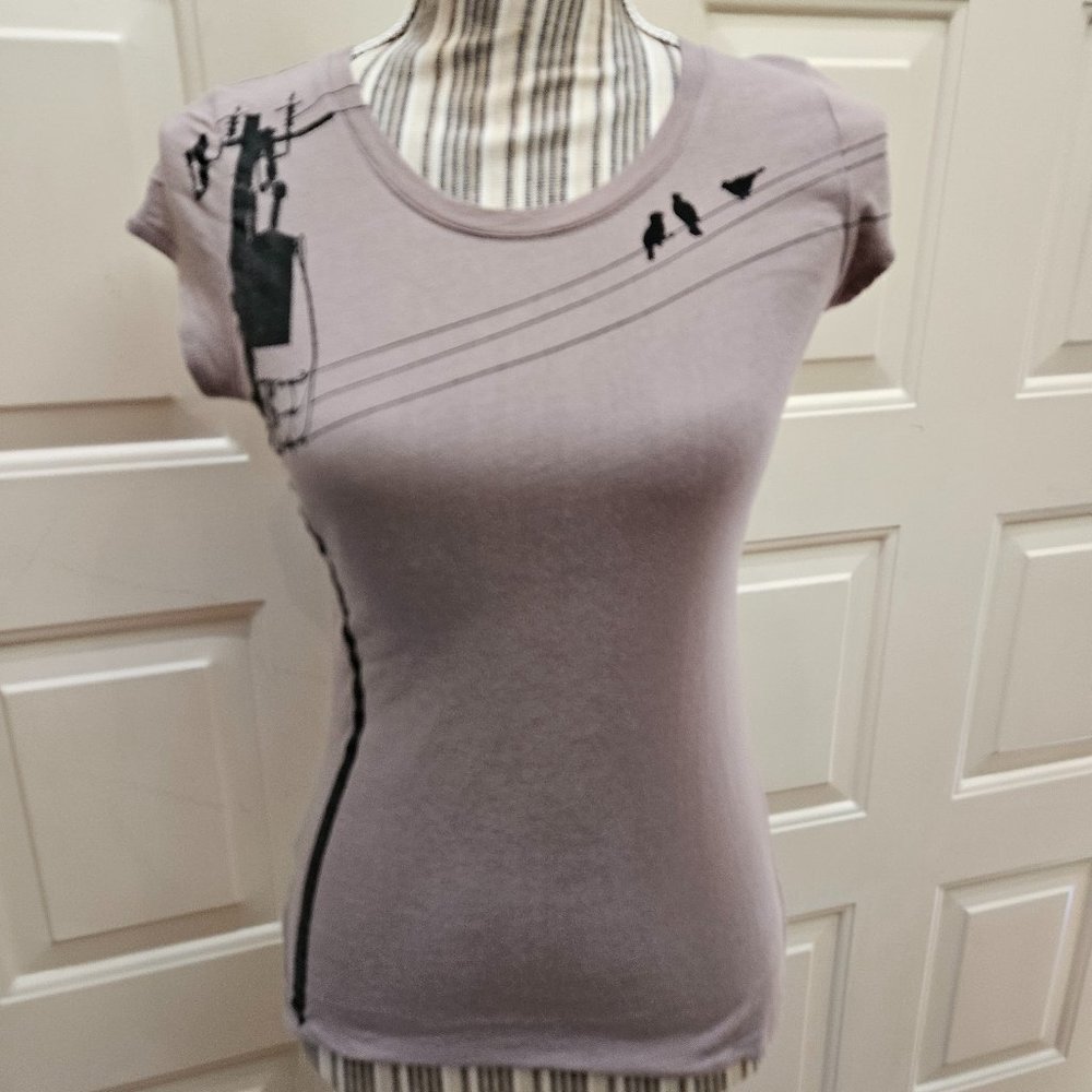 Fitted Sleeveless Shirt, Size M